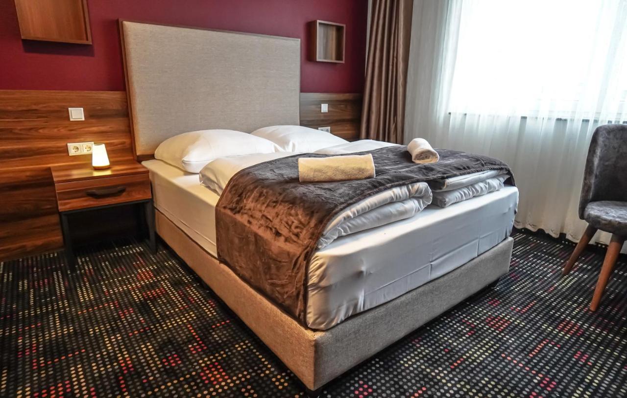 קלסטרבאך Sunset Hotel מראה חיצוני תמונה