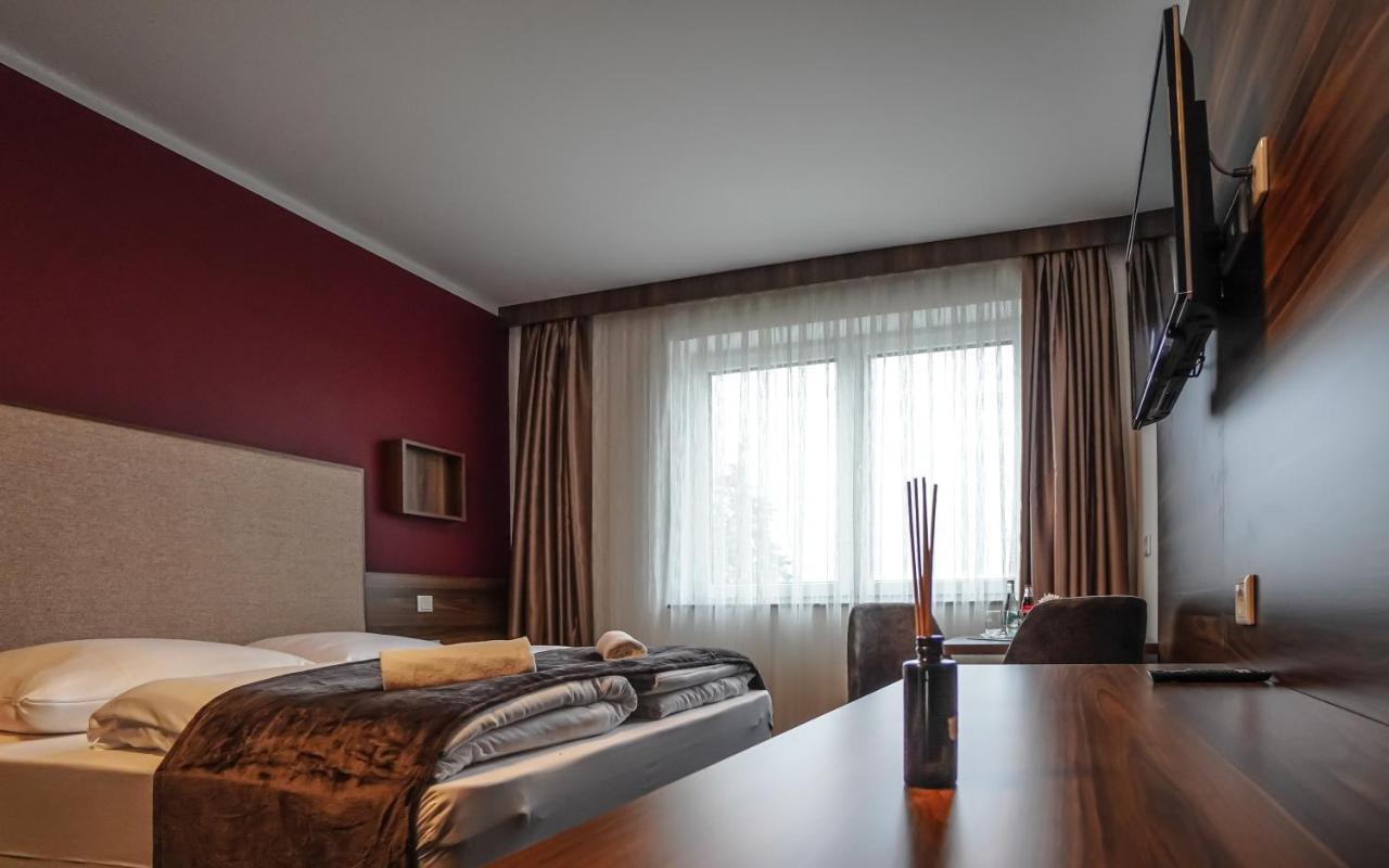 קלסטרבאך Sunset Hotel מראה חיצוני תמונה